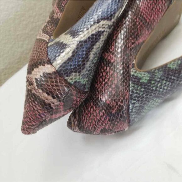 Cosmopolitan Womens Jackie Platform Pump Shoes Pink Snakeskin Slip Ons 9.5 M - Picture 6 of 9